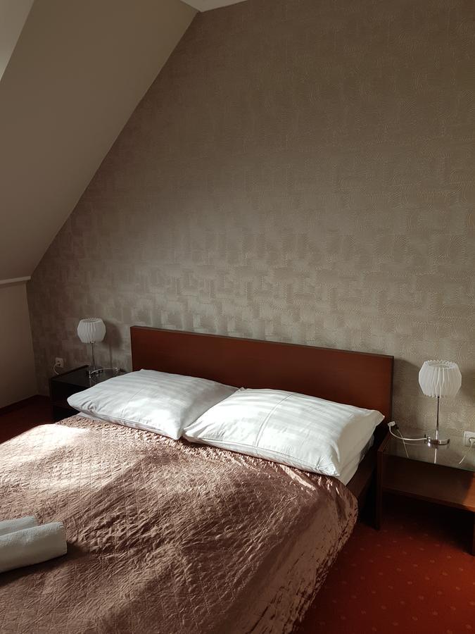 Amaretto Szallas Miskolc Luaran gambar